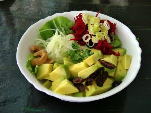 Alimentação e endometriose: saiba o que comer e o que evitar